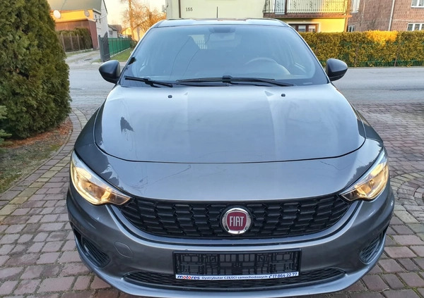 Fiat Tipo cena 45400 przebieg: 39000, rok produkcji 2020 z Drawno małe 106